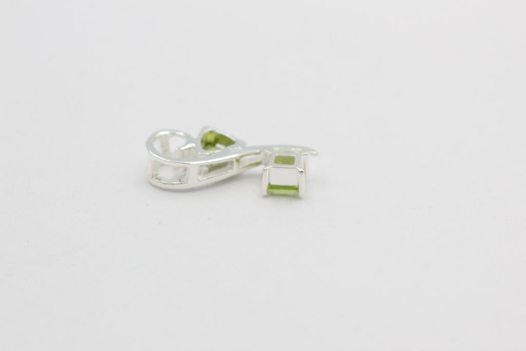 Edler 1,3 Carat Peridot Design Anhänger 925 Silber  Olivin Schmuck