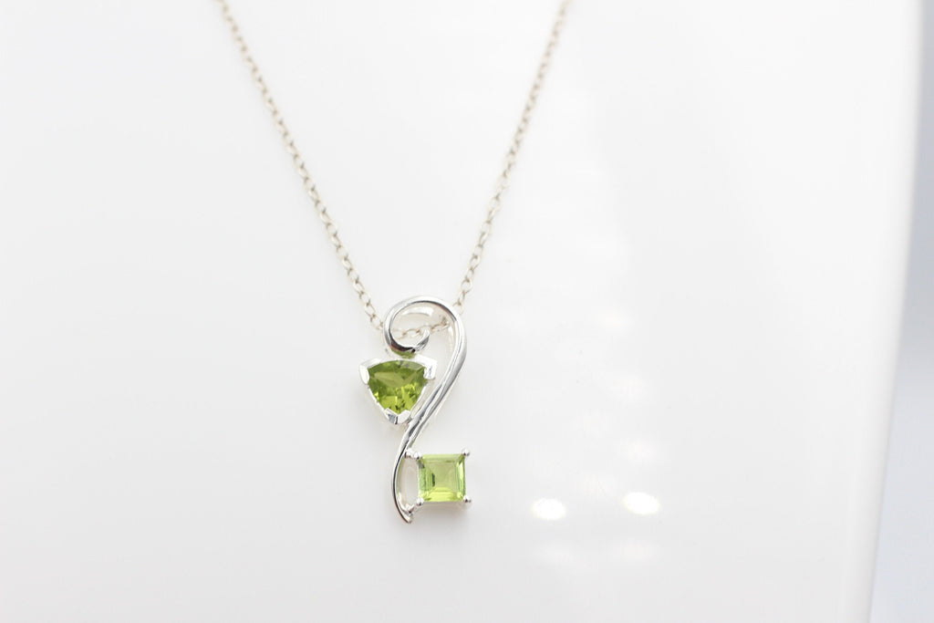 Edler 1,3 Carat Peridot Design Anhänger 925 Silber  Olivin Schmuck