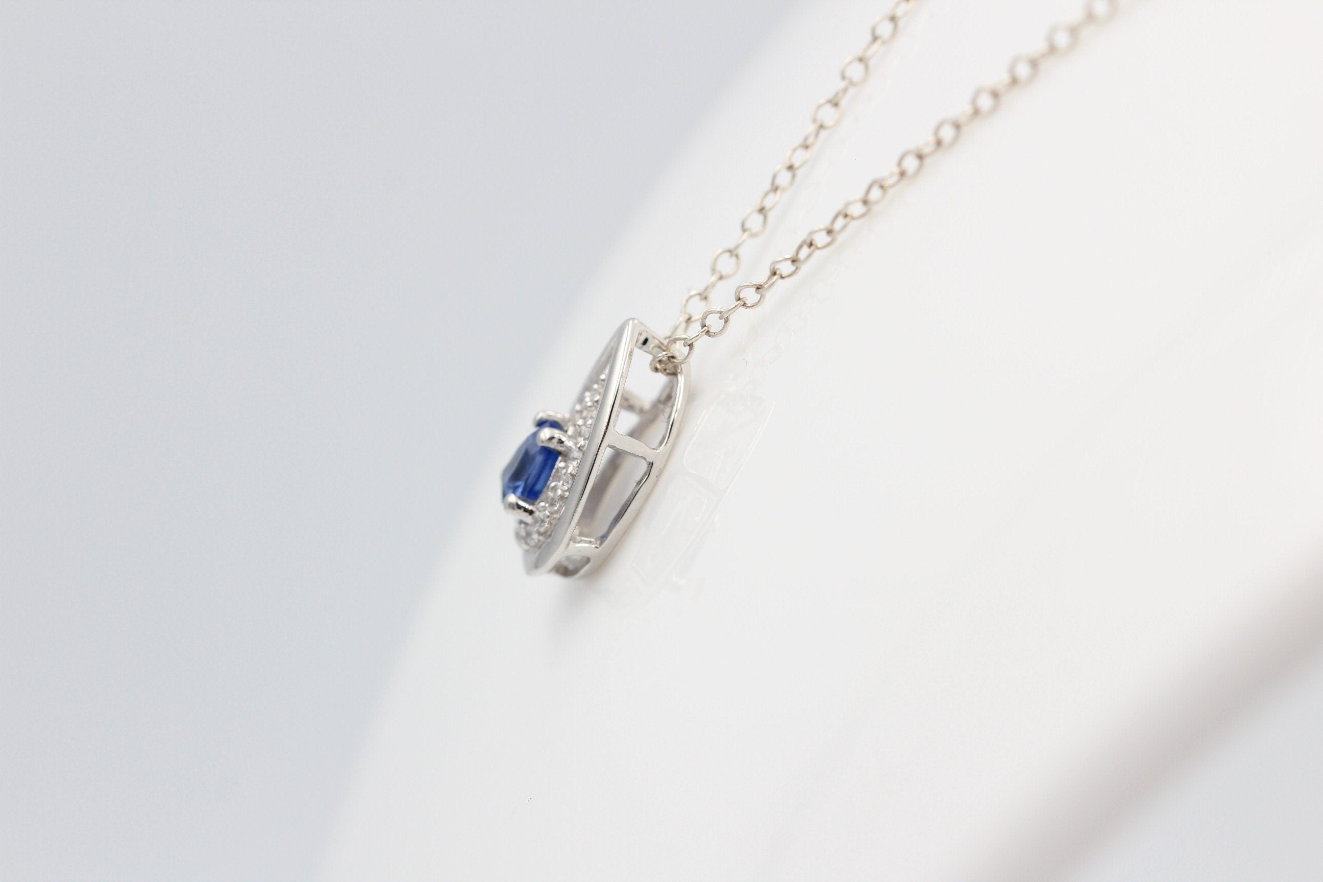 Edler 0,51 Carat Kyanit Anhänger 925 Silber  blauer Kyanit