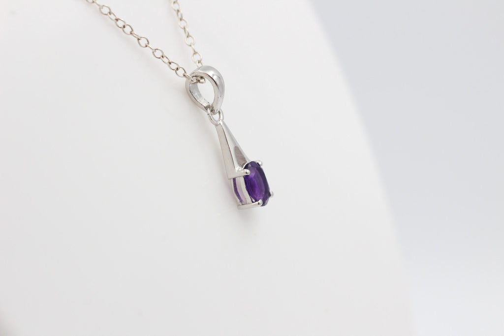 0,72  Carat afrikanischer Amethyst Anhänger 925 Silber  Edelstein