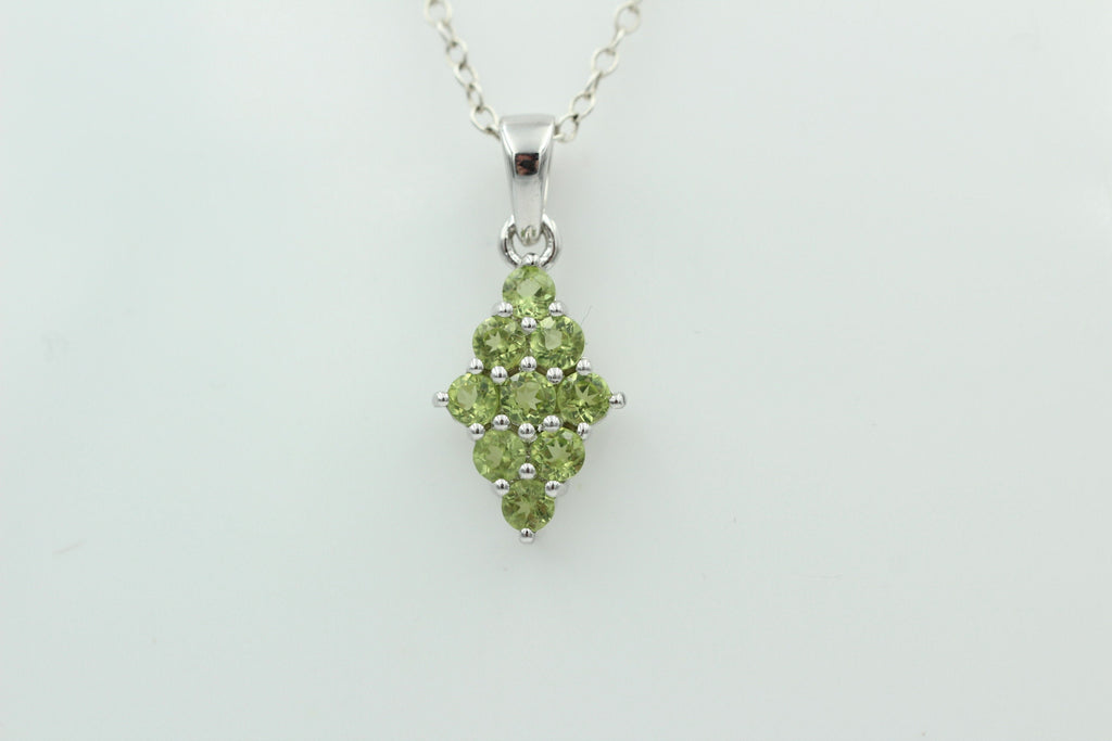 1,7 Carat maigrüner Peridot Anhänger 925 Silber Collier Kette Peridotanhänger