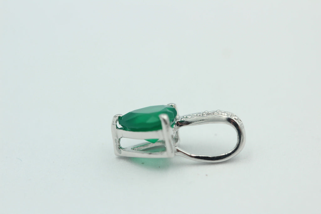 0,56 Carat grüner Onyx Herz Anhänger 925 Silber  grüner Edelstein