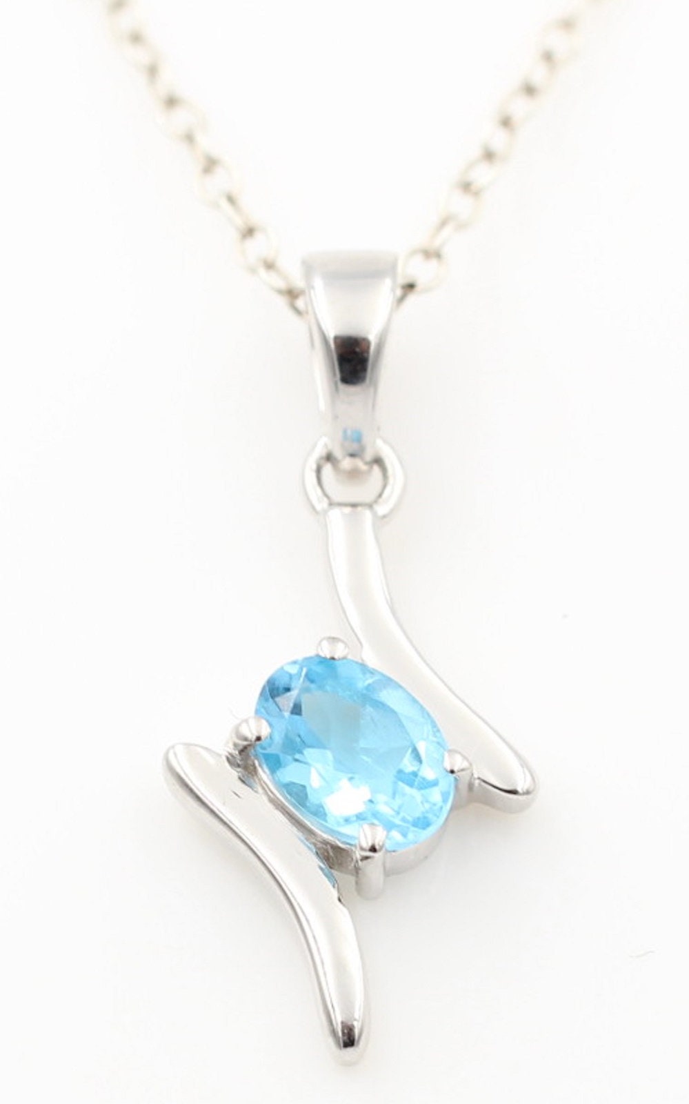 0,72 Carat schweizblauer Topas Anhänger 925 Silber swiss blue Topas