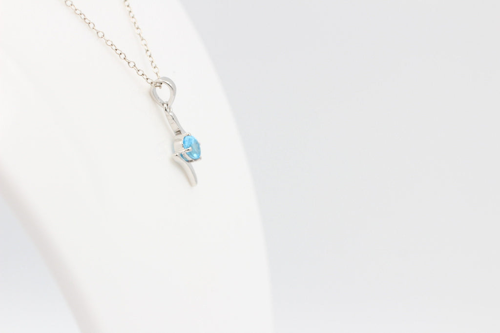0,72 Carat schweizblauer Topas Anhänger 925 Silber swiss blue Topas