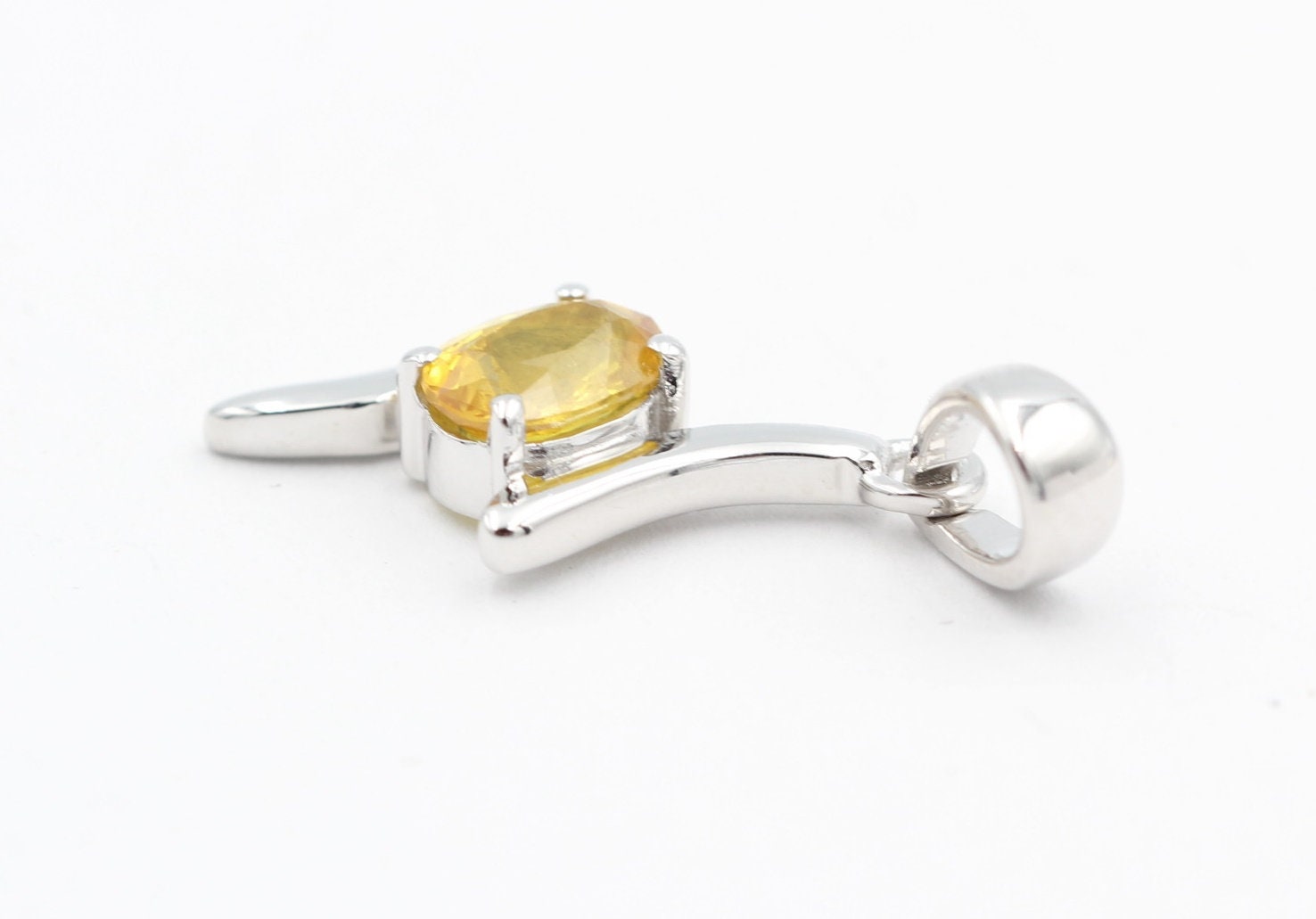 0,72 Carat gelber Saphir Anhänger 925 Silber Collier Kette  Saphiranhänger Top