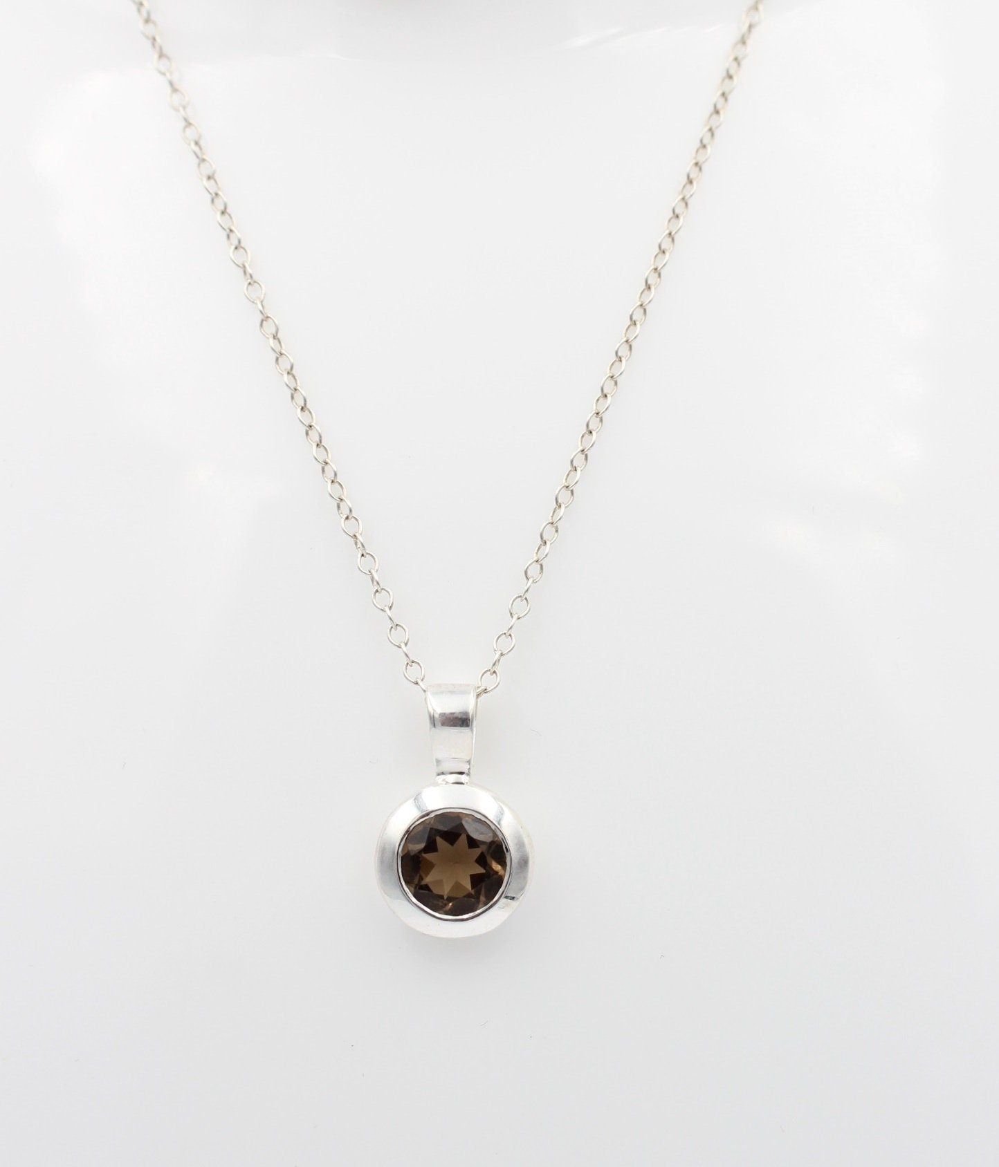 1,4 Carat Rauchquarz Anhänger 925 Silber Collier Kette Edelsteinanhänger