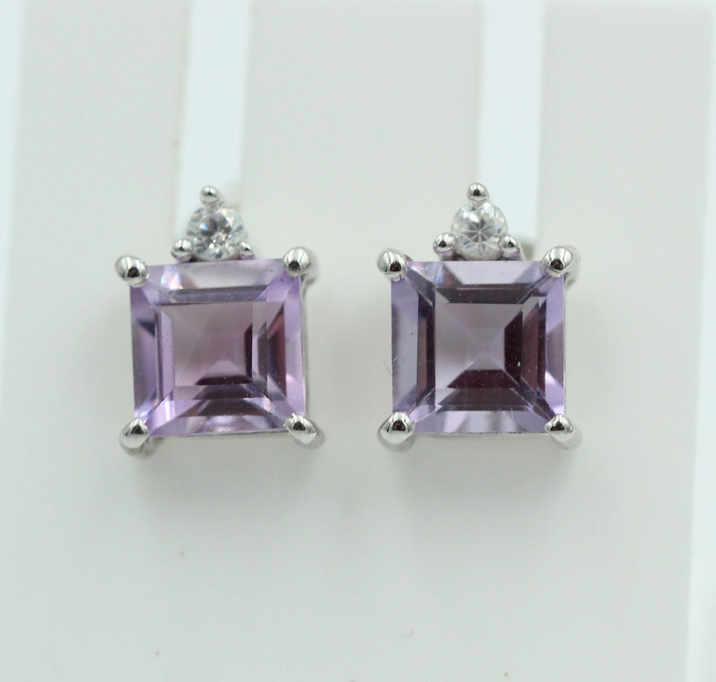 Edle 2,2 Carat Amethyst aus Brasilien Ohrstecker 925 Silber mit Zirkonia Top