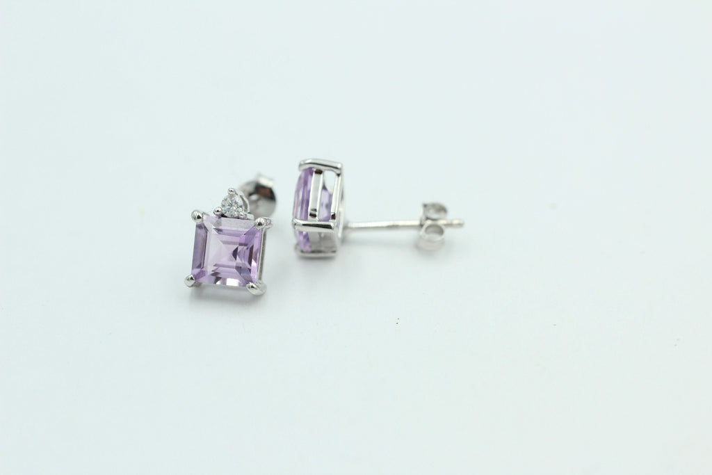 Edle 2,2 Carat Amethyst aus Brasilien Ohrstecker 925 Silber mit Zirkonia Top