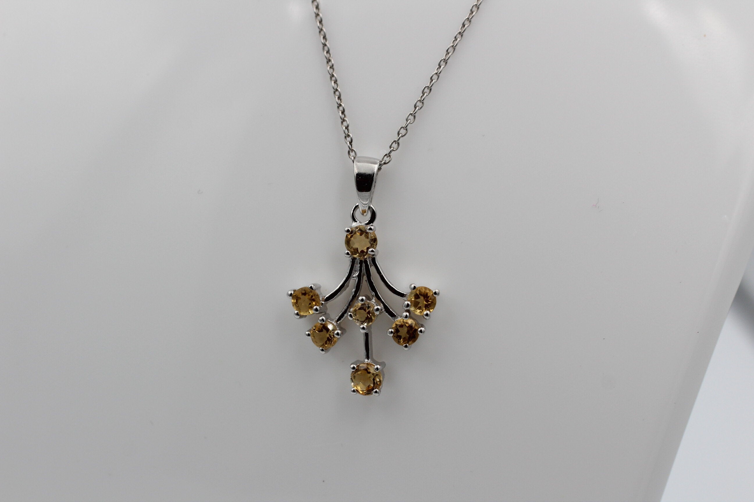 Edler 1,2 Carat Citrin Anhänger gelbgoldener Edelstein 925 Silbher  goldgelber Edelstein