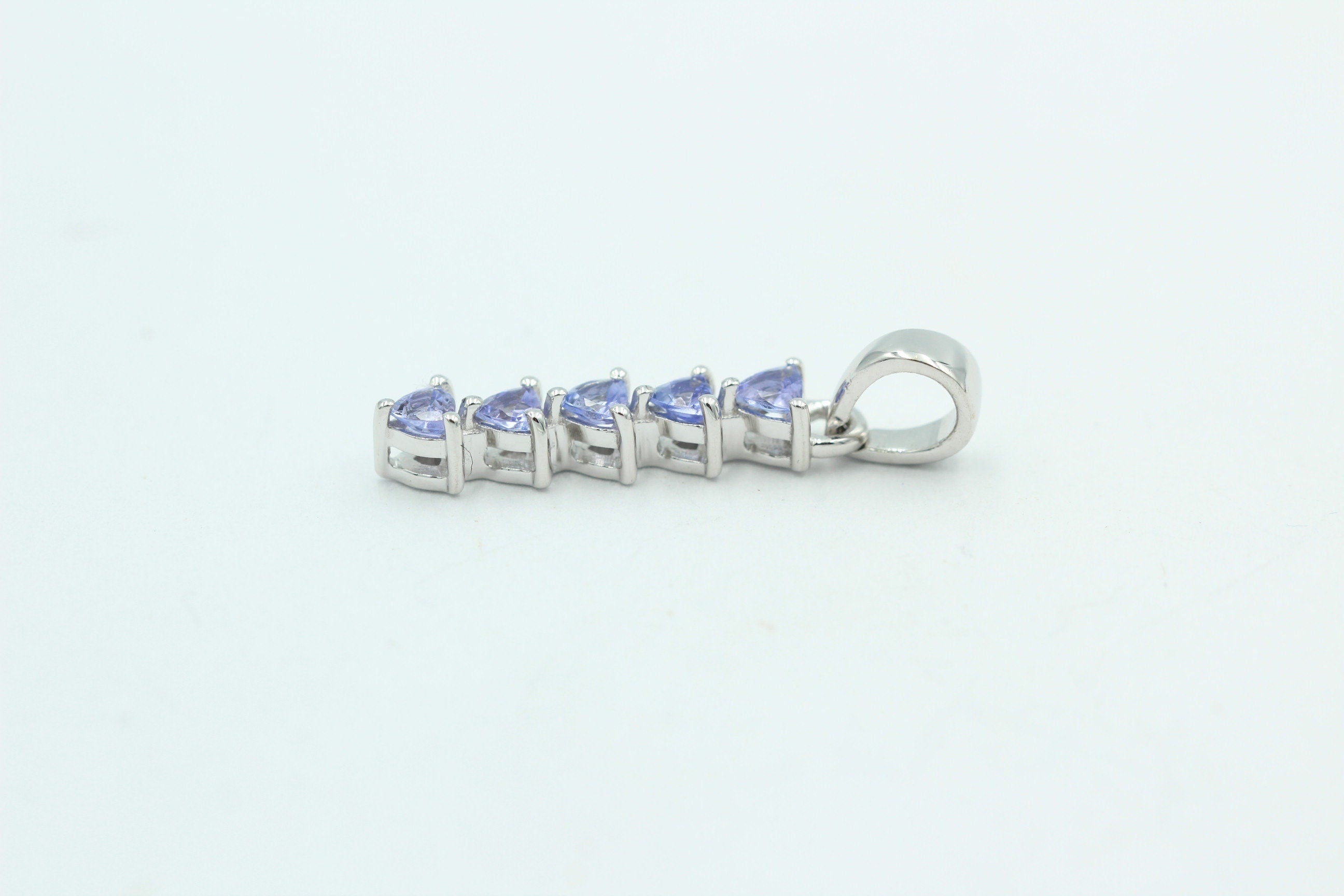 Edler 1,0 Carat Tansanit Anhänger 925 Sterling Silber Collier Kette Afrika Top