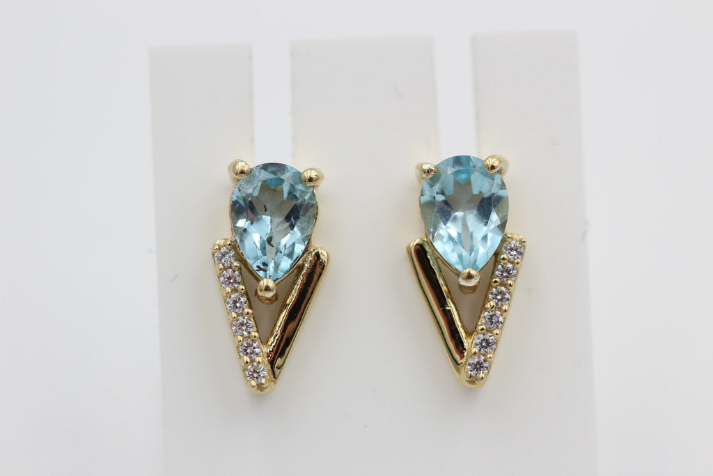 1,44 Carat Blautopas Design Ohrstecker 925 Silber vergoldet mit Zirkonia Edel