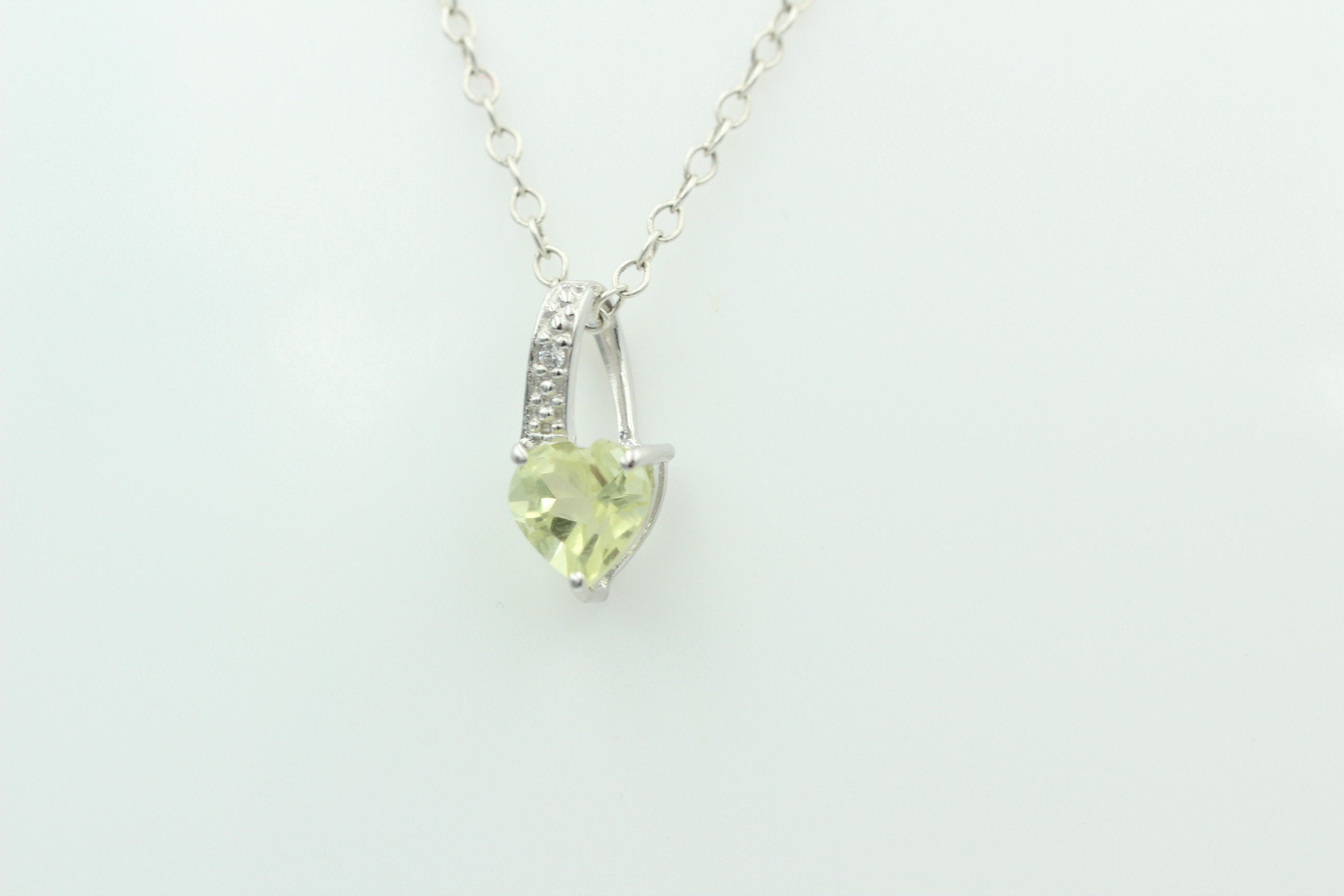 0,62 Carat Lemon Topas Herz Anhänger 925 Silber  Linomen Topas Topf