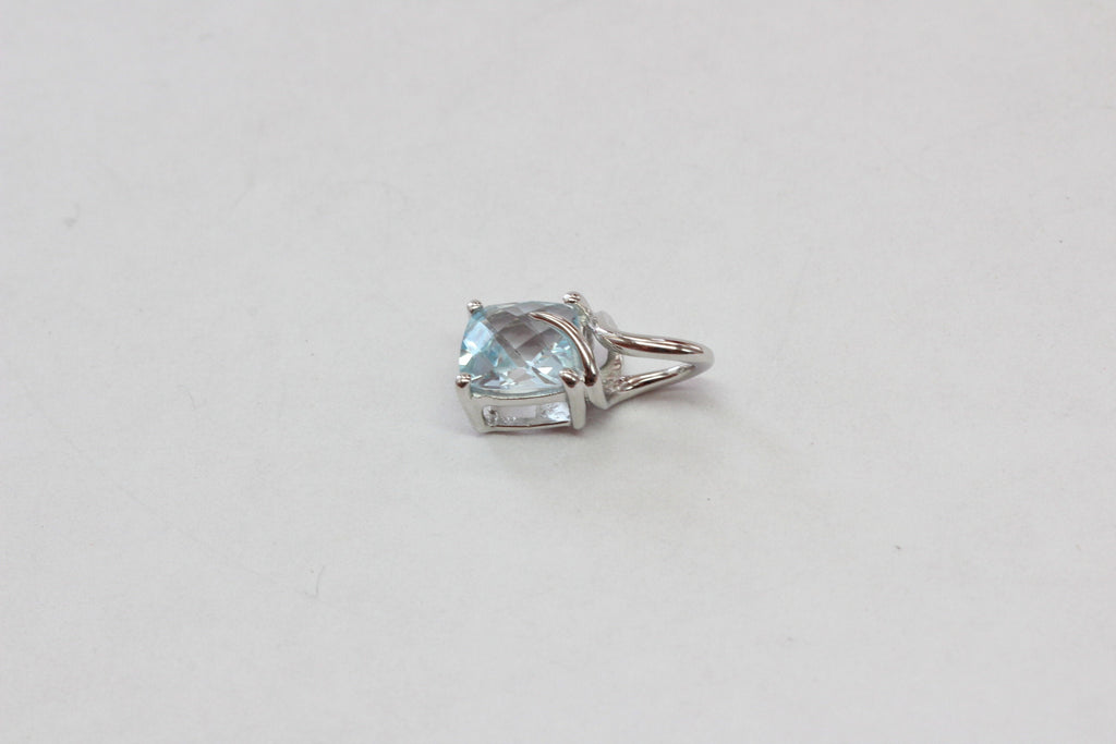 Edler 1,4 Carat Blautopas Anhanger 925 Silber Collier Kette himmelblauer Topas