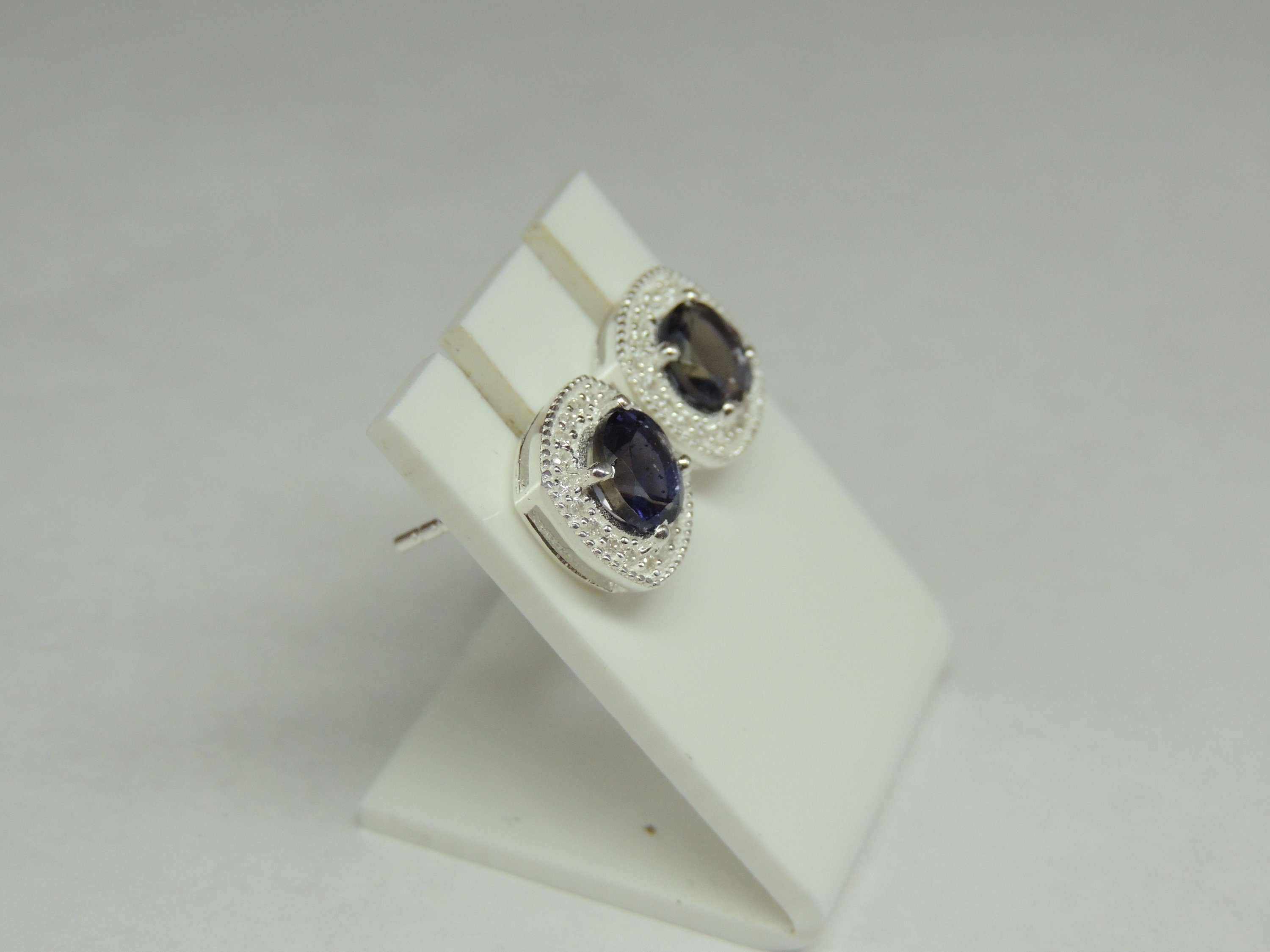 1,5 Carat Iolith Ohrstecker mit Zirkonia 925 Silber Ohrring Ohrschmuck Wassersaphir