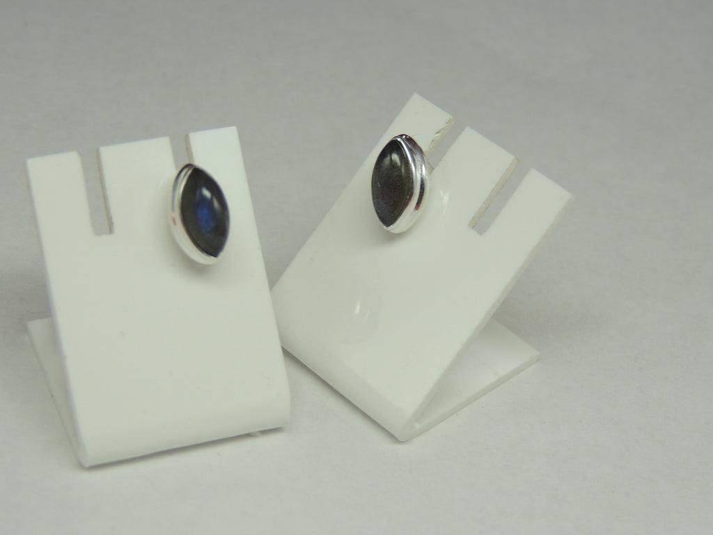 Edle 1.9 Carat Cabochon Labradorit Ohrstecker 925 Silber Unisex irrisierender Edelstein