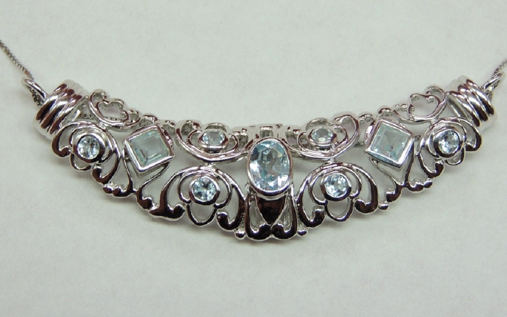 Design pur 2,4 Carat Blautopas Anhanger 925 Silber Collier Kette Designschmuck