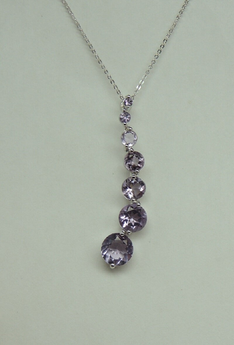 4,2 Carat Amethyst Anhanger 925 Silber Collier Kette ein funkelnder Traum Top