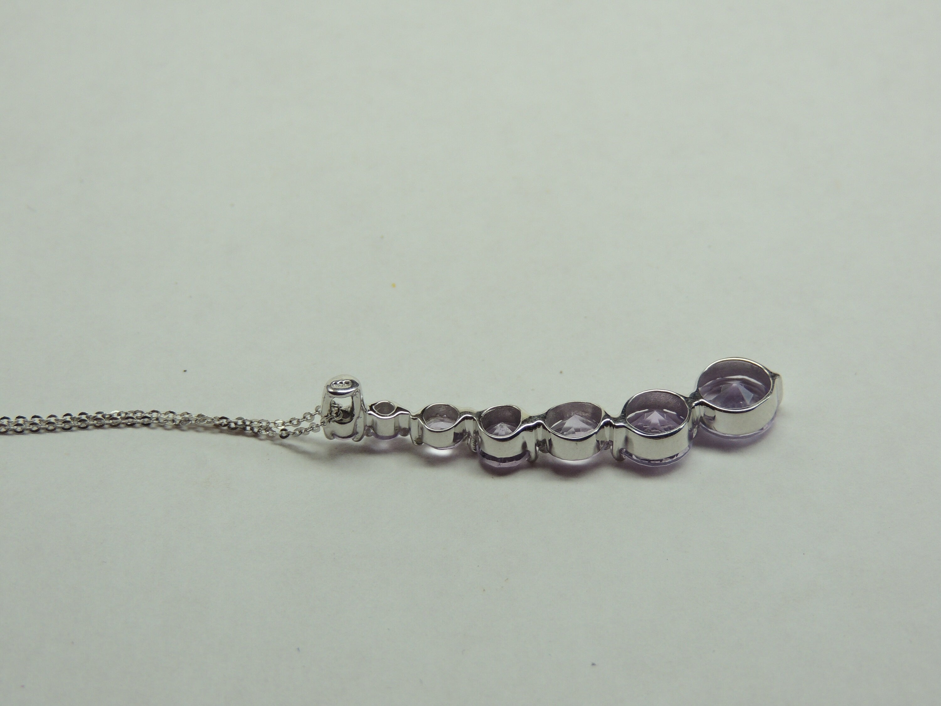 4,2 Carat Amethyst Anhanger 925 Silber Collier Kette ein funkelnder Traum Top