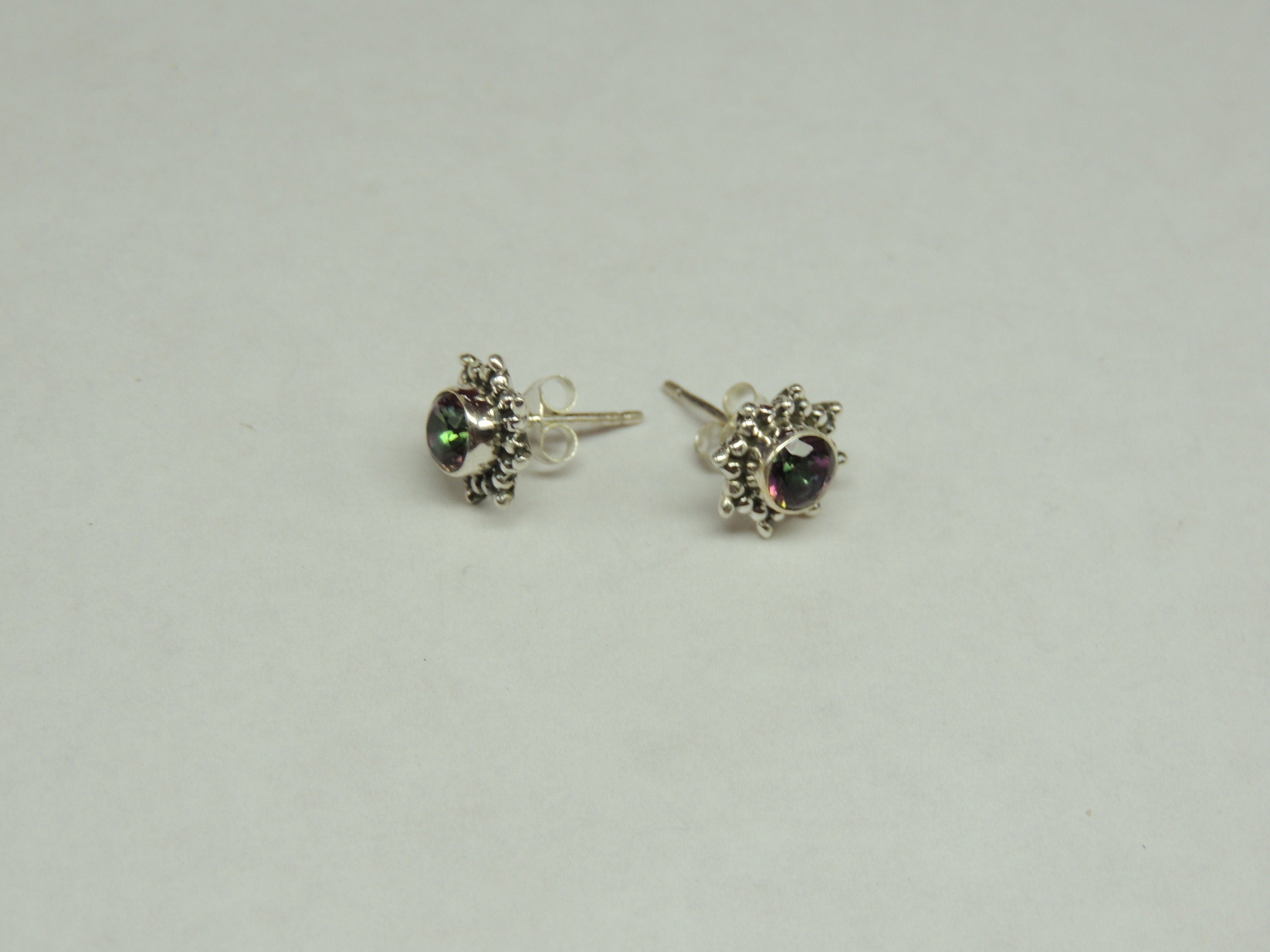Edler 0,95 Carat Mystik Topas Ohrstecker 925 Silber Ohrring Ohrschmuck