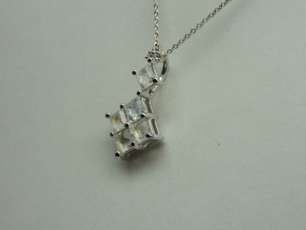 Edler 1,55 Carat Mondlichttopas Anhanger 925 Silber  Mondlicht Topas