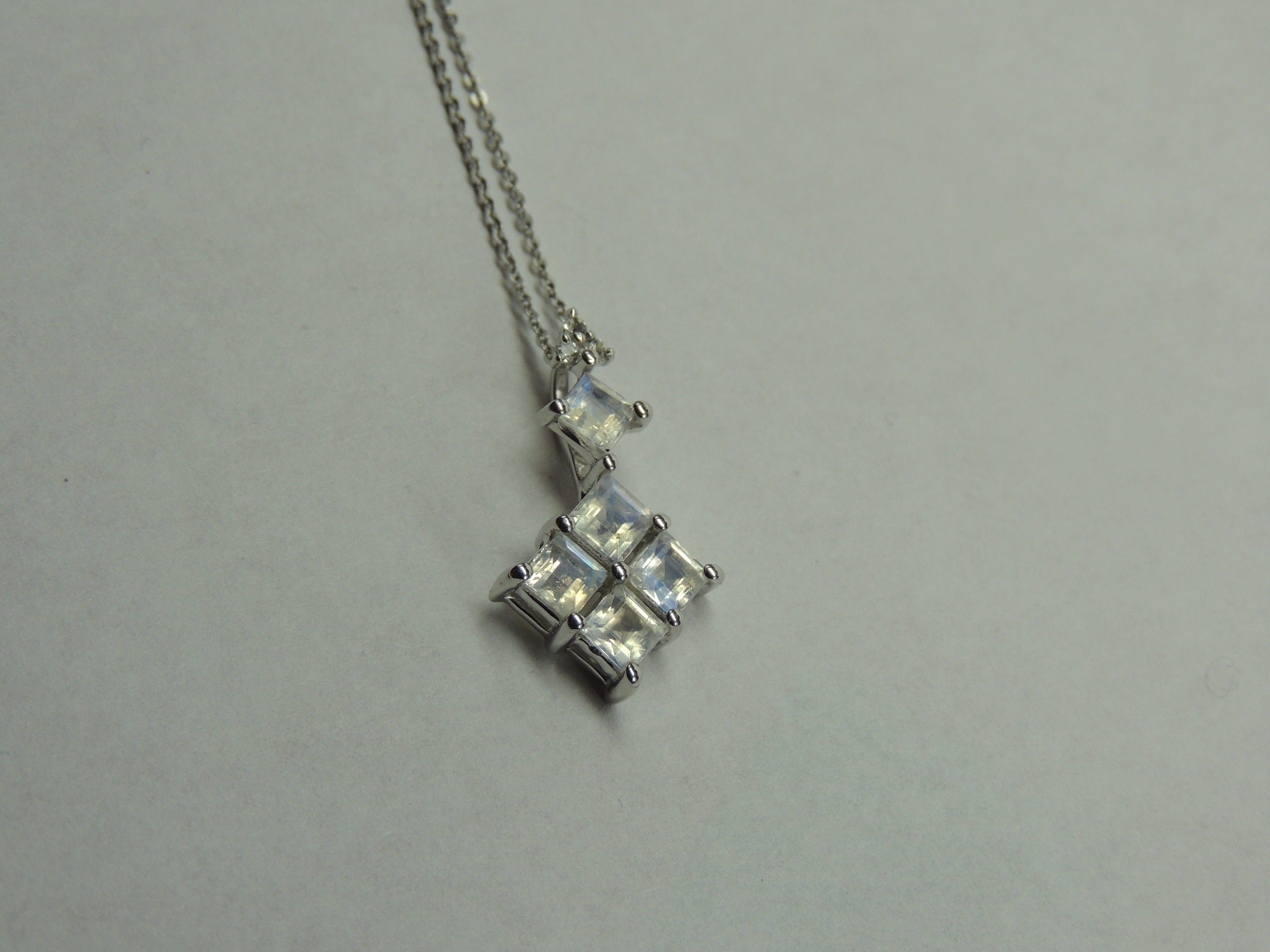 Edler 1,55 Carat Mondlichttopas Anhanger 925 Silber  Mondlicht Topas