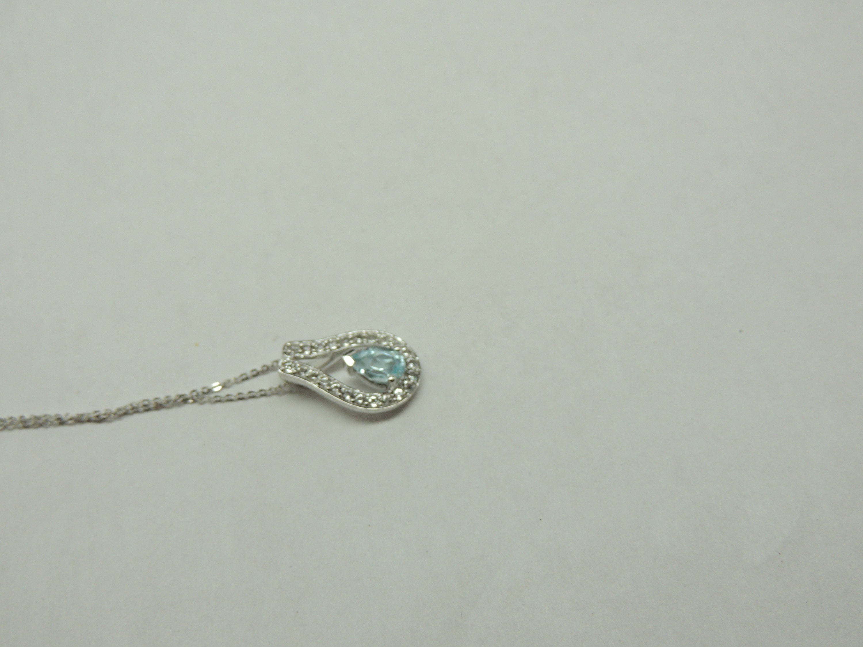 Edle 1,30 Carat Blautopas Anhänger 925 Silber weisstopas 925 Silber