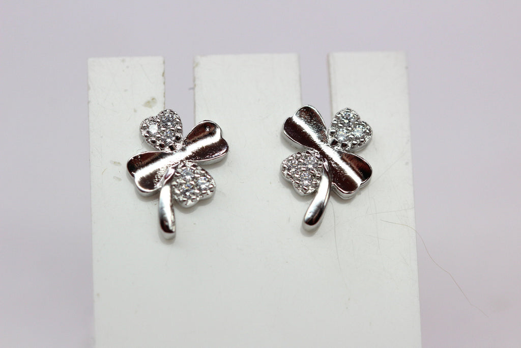 Edle Kleeblatt Ohrstecker mit Zirkonia 925  Silber Ohrring Edel Top  ca 9 mm