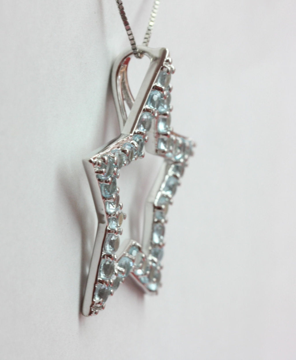 Edler 1,80 Carat Blautopas Stern Anhanger 925 Silber Collier Kette sky blue Topas