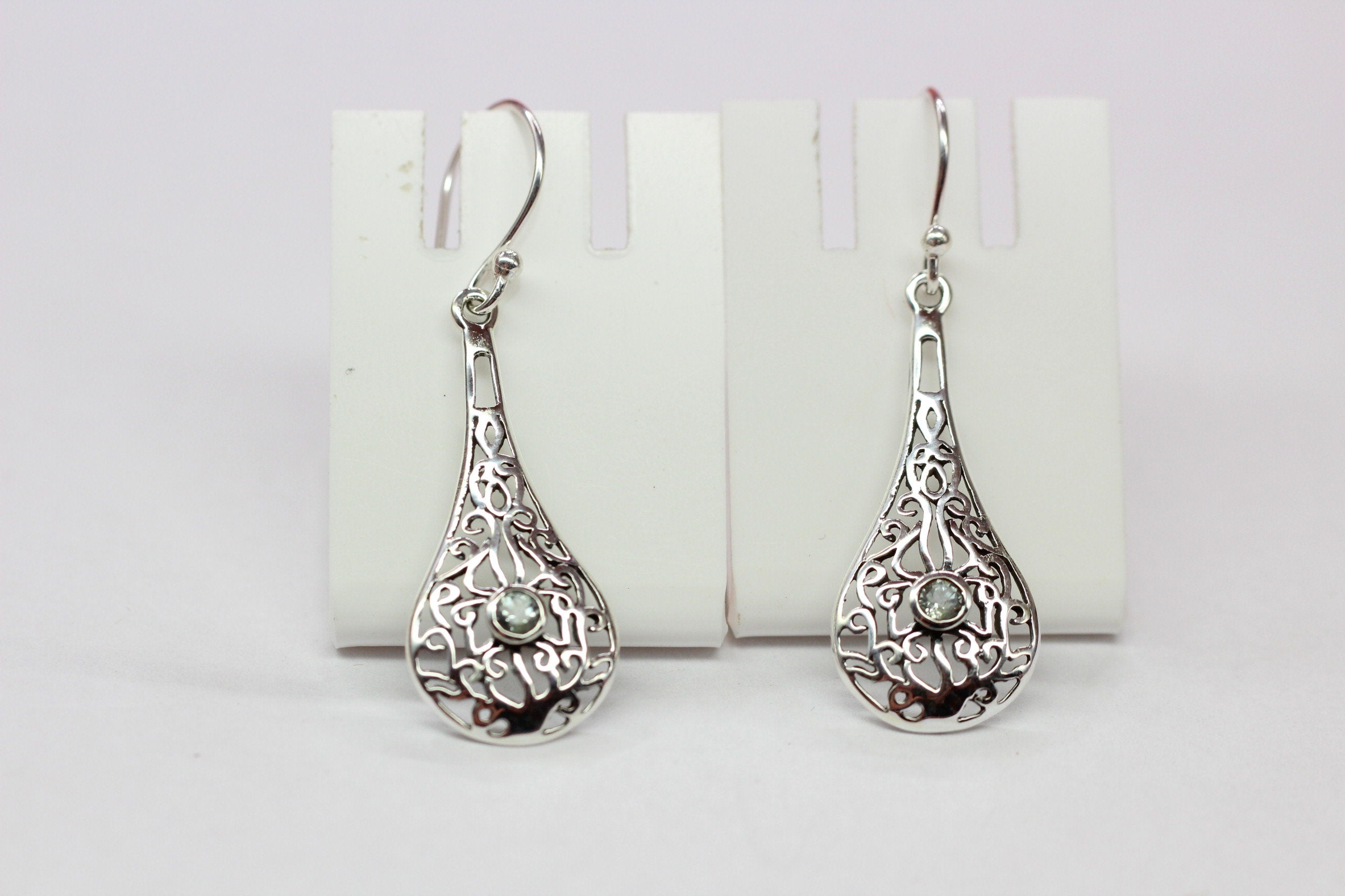 Edle 0,2 Carat Blautopas Ohrhanger filigran gearbeitet 925 Silber sky blue Topas