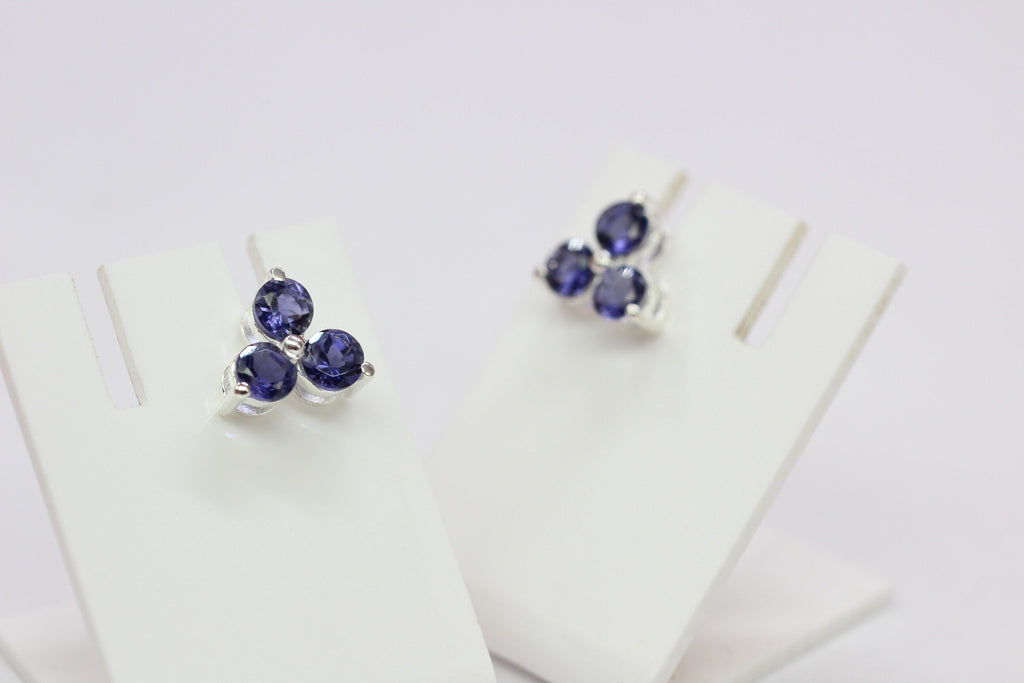 Edle 0,52 Carat Iolith Ohrstecker 925 Siilber Wassersahir Luchssaphir Ohrschmuck
