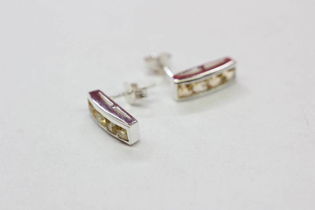 Edler 0,6 Carat Citrin Ohrstecker 925 Silber Ohrring gelber Edelstein Ohrschmuck