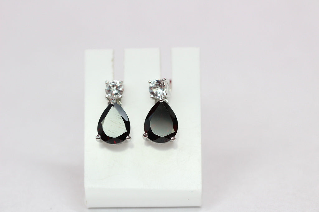 Edler 3,65 Carat Granat weisstopas Ohrstecker 925 Silber blutroter Edesltein weisstopas