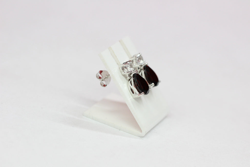 Edler 3,65 Carat Granat weisstopas Ohrstecker 925 Silber blutroter Edesltein weisstopas