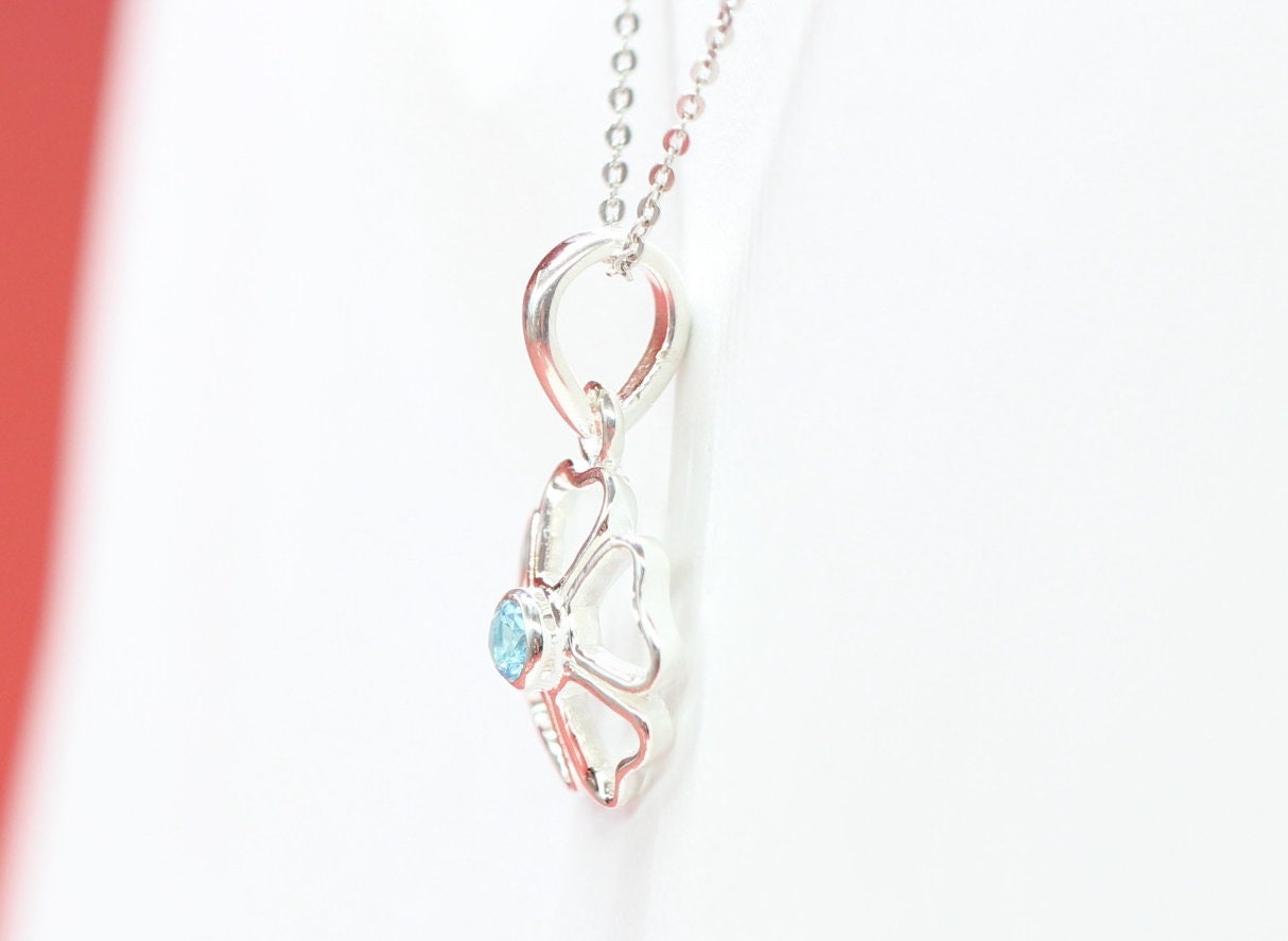 Echter Blautopas Anhänger Silber 925, Kleeblatt Schmuck Blau, Zierliche Edelstein Kette, Glückssymbol Halskette, Kleiner Topas Anhänger Edel