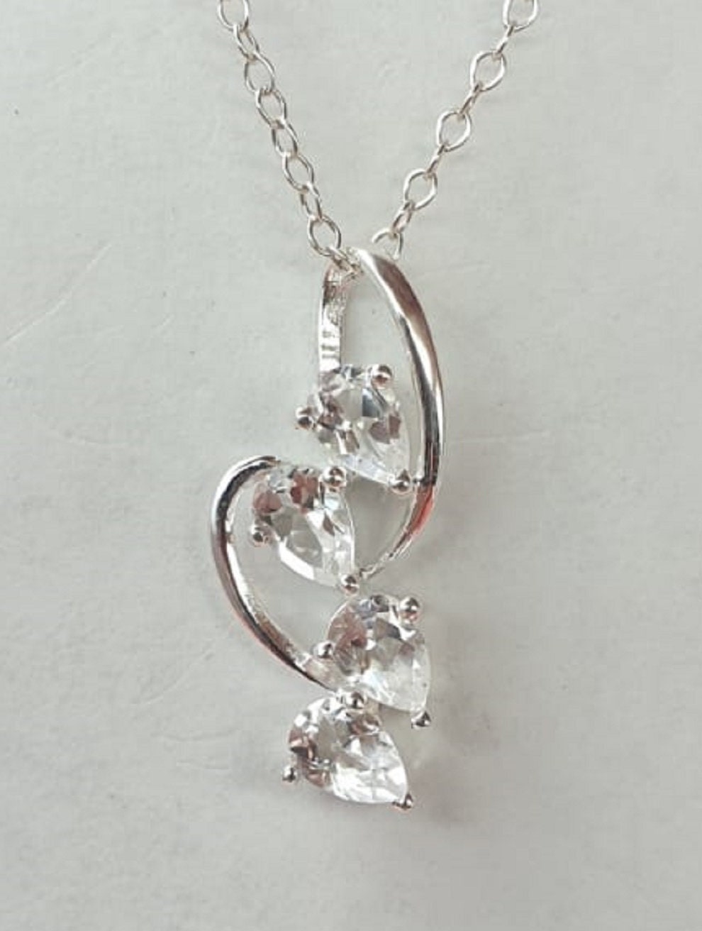 Edler 1,7 Carat edler weisstopas Anhanger 925 Silber weisser Topas Colier Kette