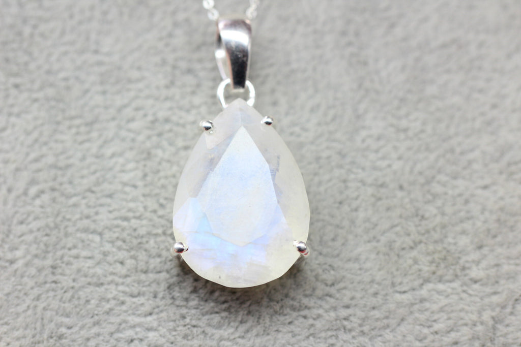 Edler 18,3 Carat Mondlichttopas Anhänger 925 Silber