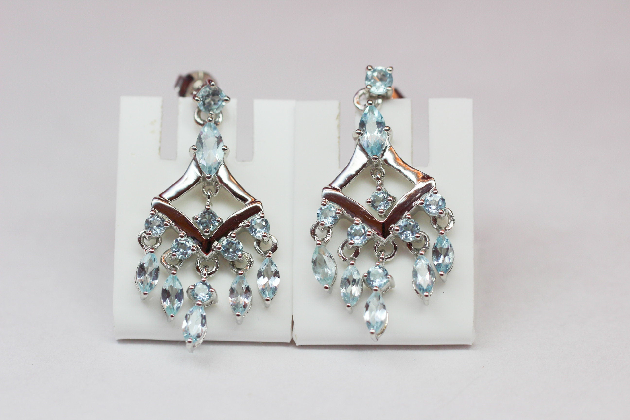 Edle 6,95 Carat Blautopas Ohrstecker 925 Silber sky blue Topas Ohrhanger