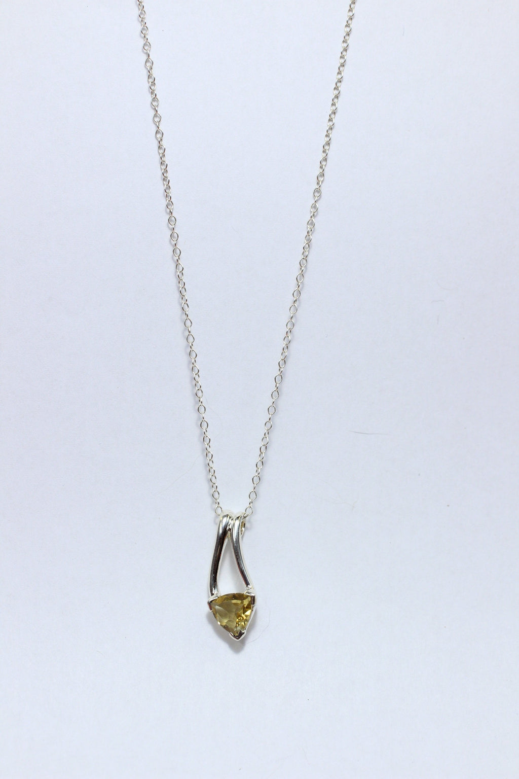 Edler 1,3 Carat Citrin Anhanger 925 Silber gelber Edelstein