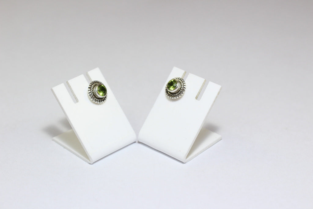 Edler 1,54  Carat Peridot Ohrstecker 925 Silber Olivin Ohrschmuck Edelstein