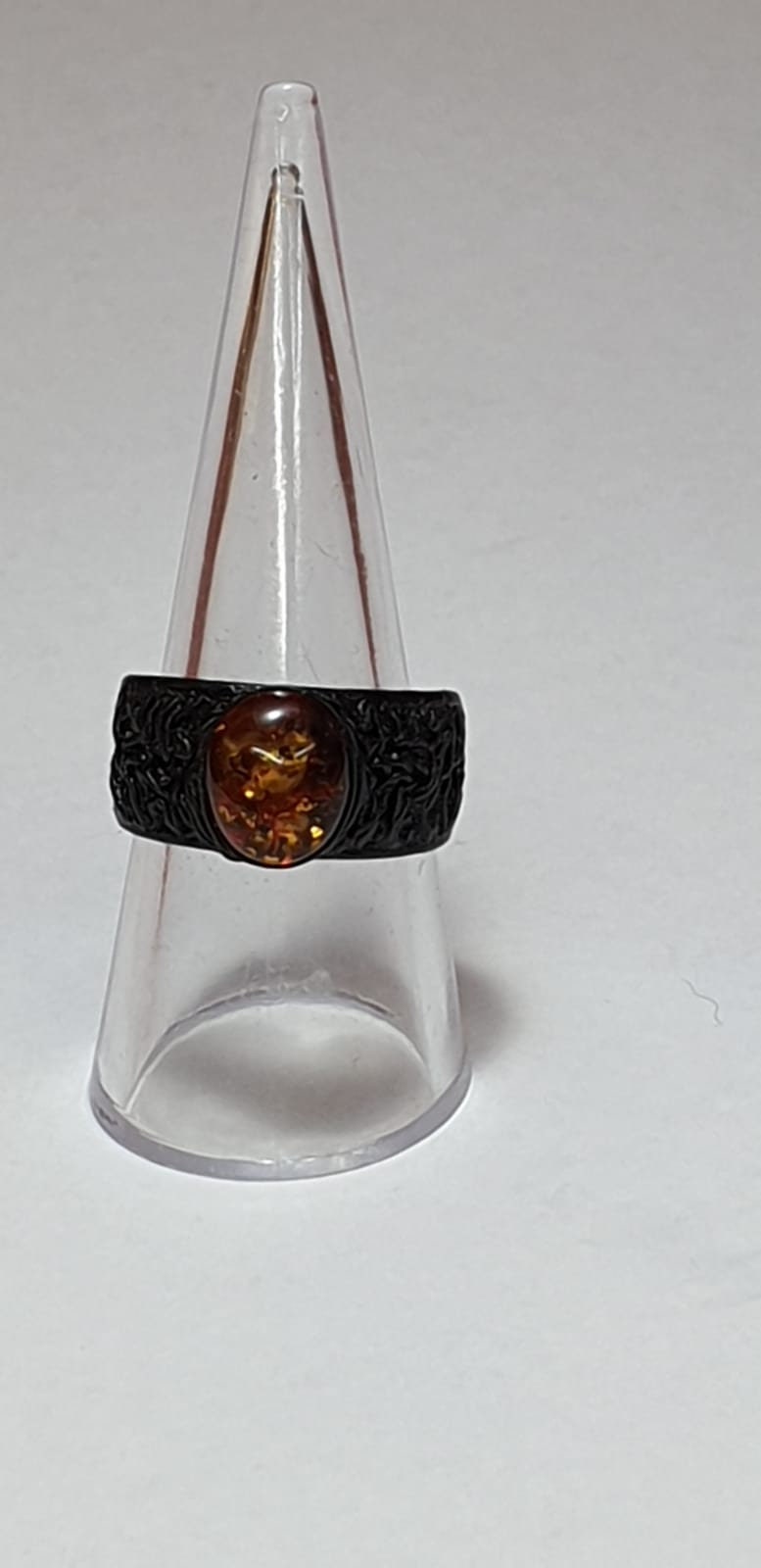 stylischer Bernstein Cabochon Lederring rot gran brauner Bernstein Unisex