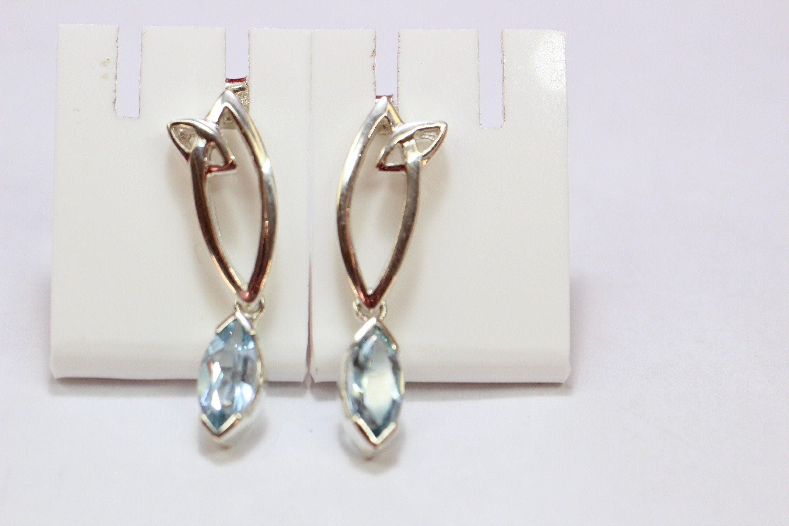 Edle 3,1 Carat Blautopas Ohrstecker 925 Silber sky blue Topas Ohrhanger Top