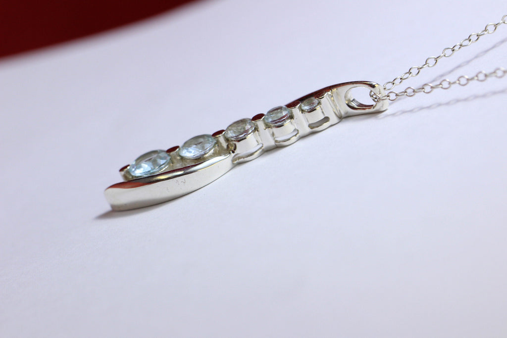 Echter Blautopas Silberanhänger 925, Hellblaue Edelstein Kette, Modernes Collier, Sky Blue Topas Schmuck, Geschenk für Frau, Handgefertigt