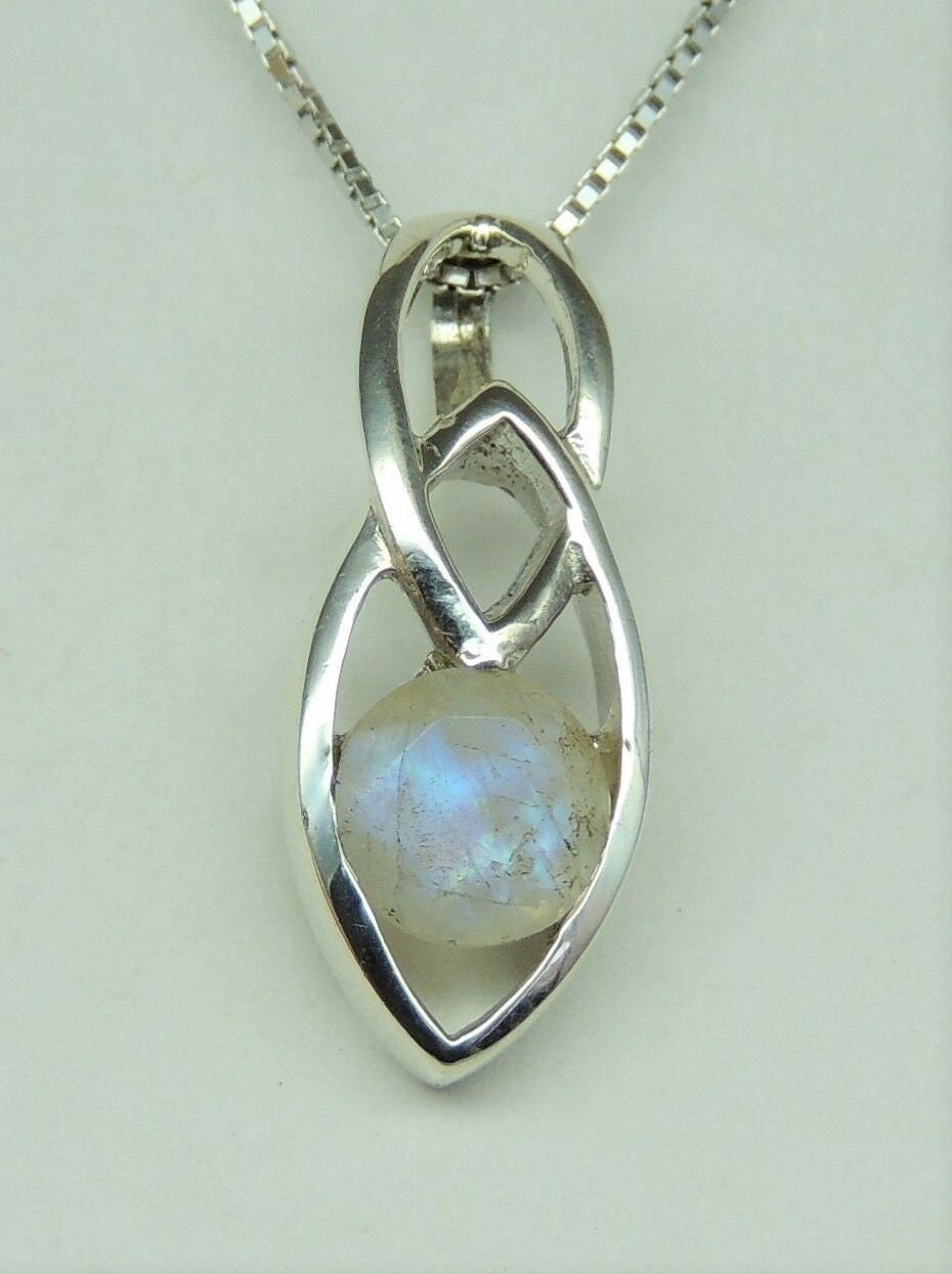 Edler 0,5 Carat Mondlichttopas Anhanger 925 Silber Collier Kette Topas