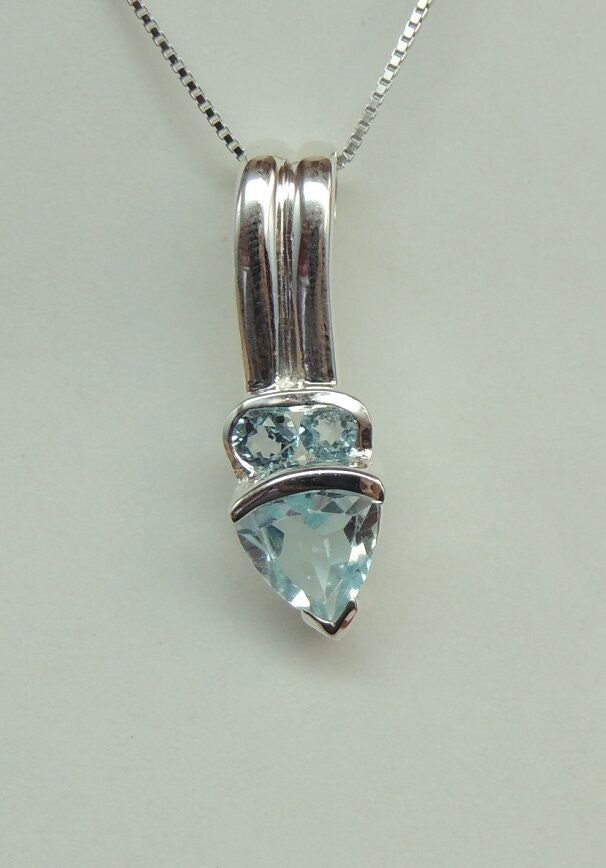 1,65 Carat Blautopas Designer Anhanger 925 Silber Collier Kette Top Design