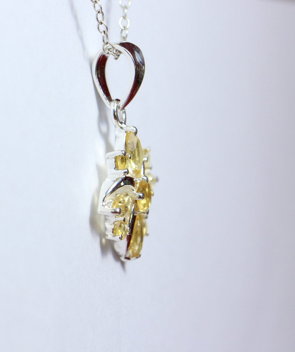 Echter Citrin Anhänger 925 Silber  0,8 Karat Gelber Edelstein Schmuck  Goldener Edelstein Anhänger Handgefertigt  Geschenk für Sie