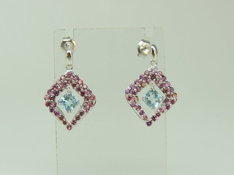 Exklusive 5,70 Carat Rhodolith / Blautopas Ohrstecker 925 Silber Top Edel