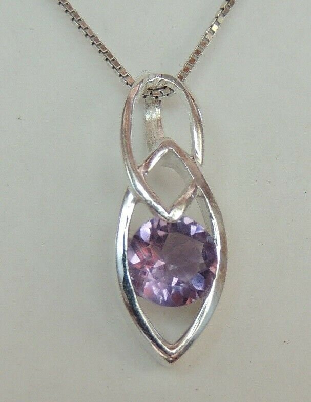 Amethyst Kettenanhänger Silber 925  0,42 ct Edelstein  Modernes Design