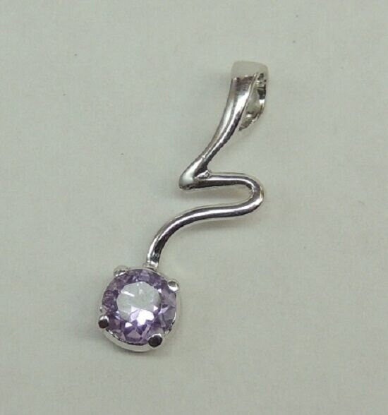 Amethyst Anhänger 925 Silber (ohne Kette) - 0,59 Karat Violetter Edelstein - Handgefertigtes Schmuckstück - Geburtsstein Februar
