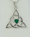 0,8 Carat grüner Onyx Anhanger keltischen Knotenmuster 925 Silber Unendllichkeit