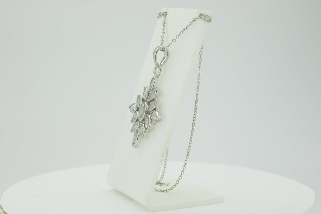 3,7 Carat Blautopas Anhanger 925 Silber Collier Kette sky blue Topas  Topf Edel